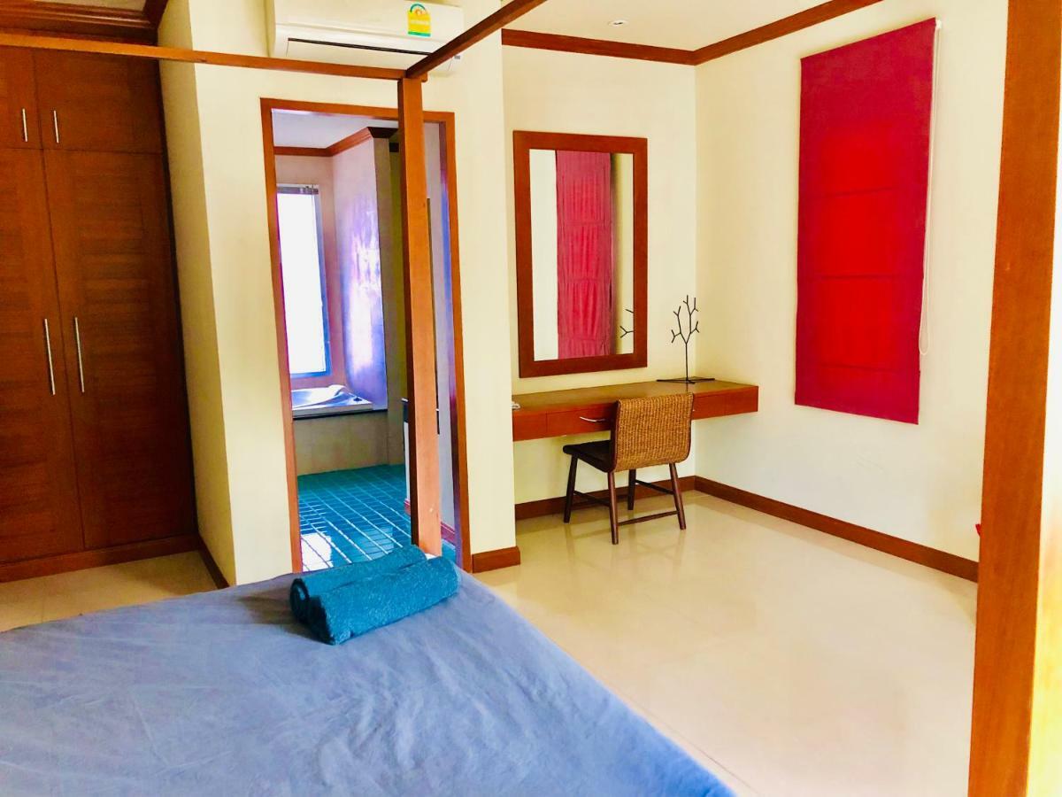 Karon Pool Villa 卡伦3卧泳池别墅 エクステリア 写真