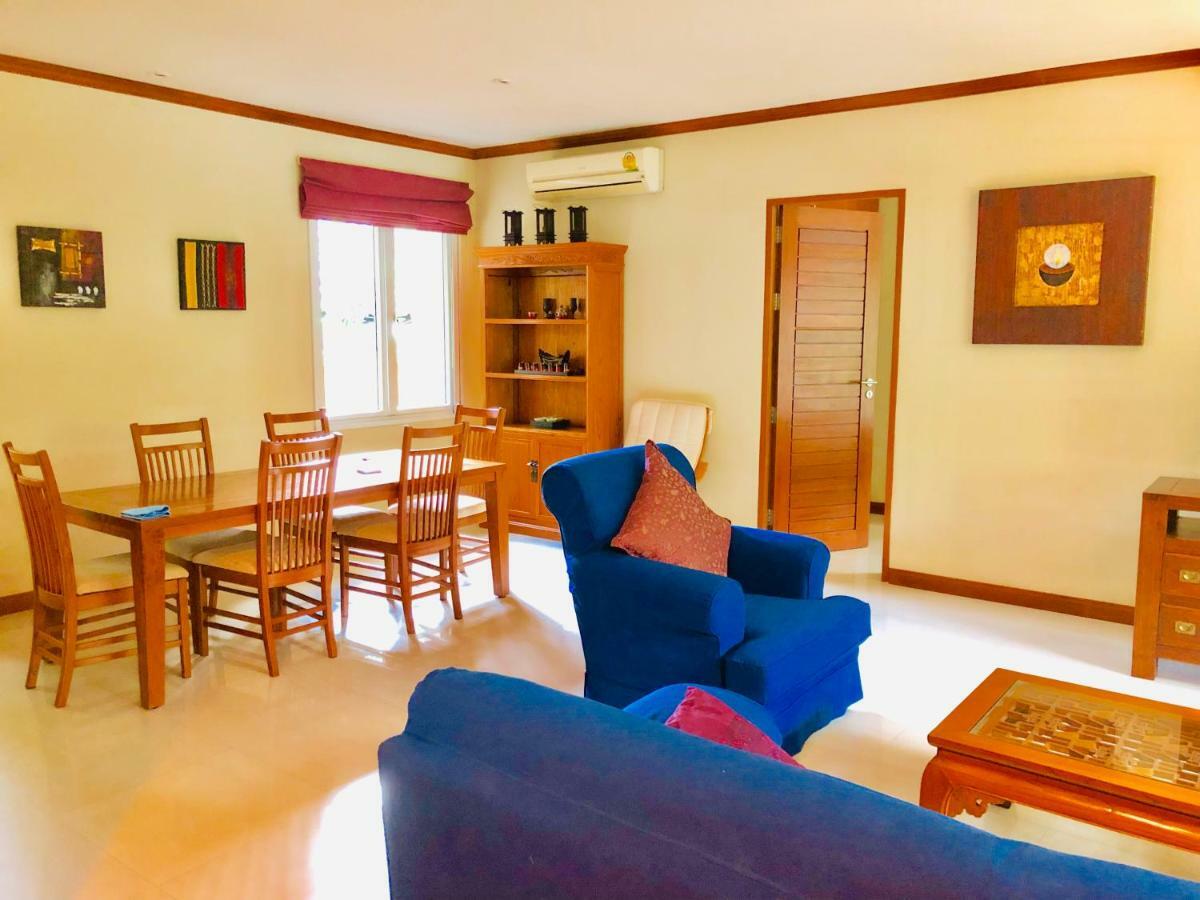 Karon Pool Villa 卡伦3卧泳池别墅 エクステリア 写真